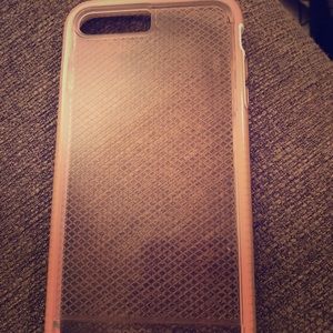 iPhone 7 Plus case tech 21